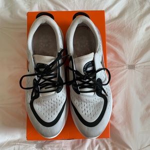 Nike Sneakers Joyride